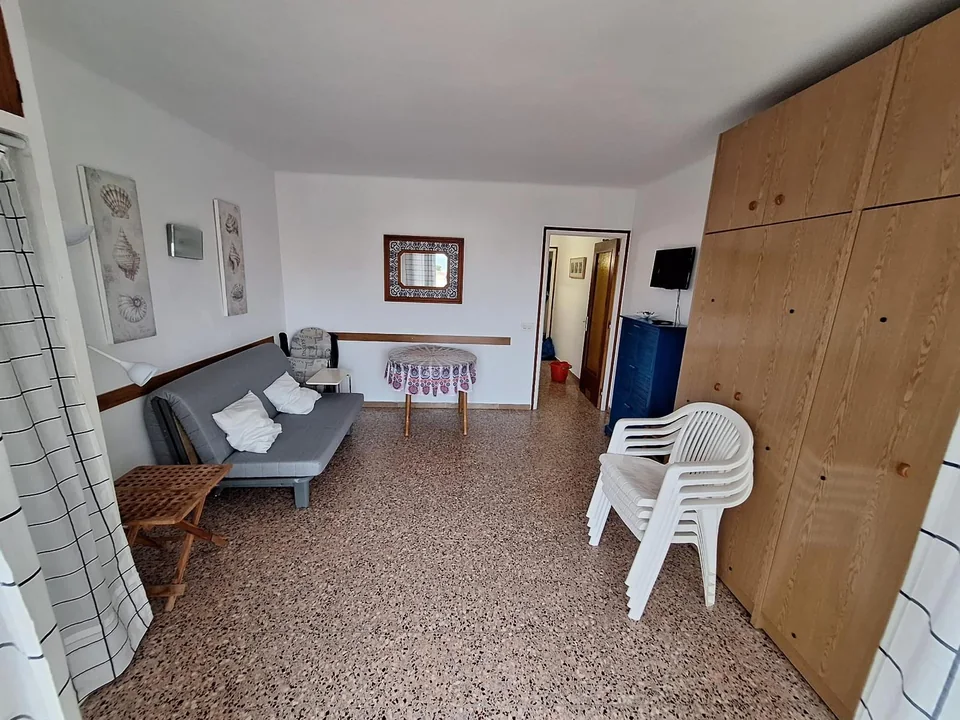 Sala d’estar abans d’obrir la distribució